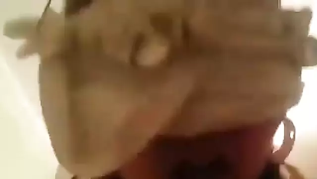 Девушка уехала из Казахстана и отметила это сексом